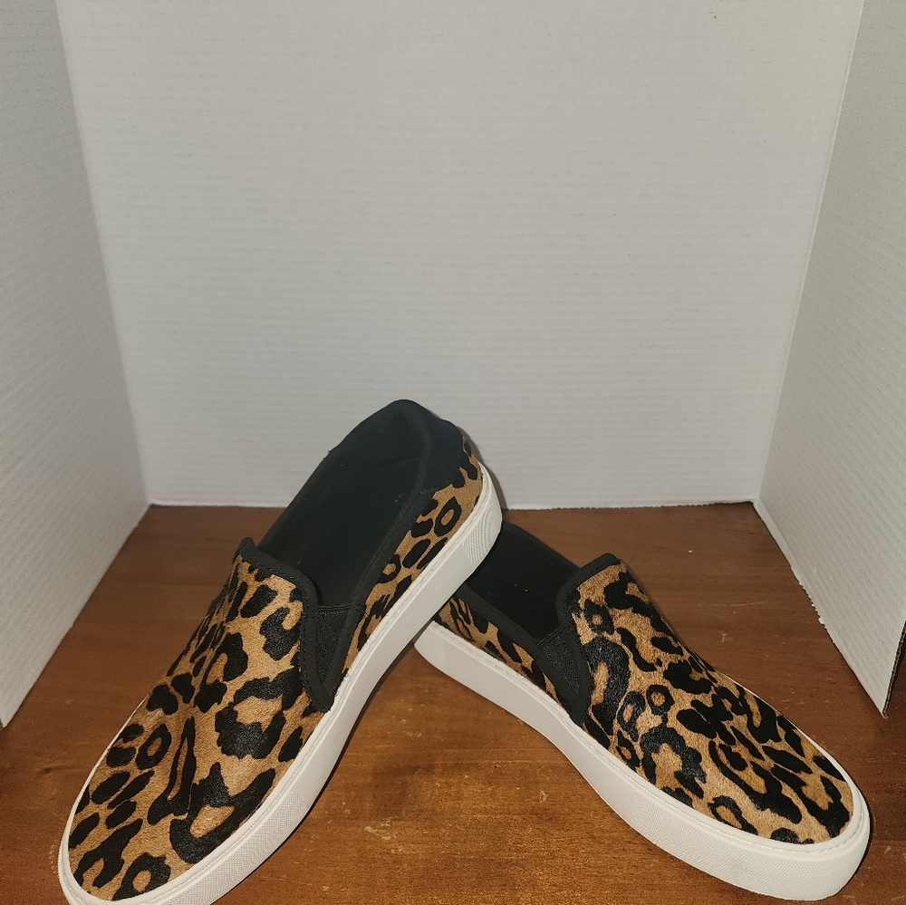 Women's UGG Animal  Print Shoes